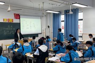 比卢普斯：赛前担心库里和勇士的三分 今天TJD打得很好